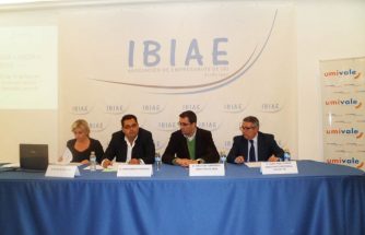 Más de 60 empresarios acuden a la Jornada Gratuita sobre la Reforma Laboral