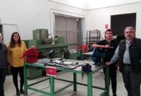 CLR dona instrumentos de medida al IES La Foia de Ibi