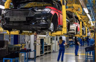 El proyecto 'Conoce la industria 4.0' llevará a los asociados de IBIAE a la planta de Ford en Almussafes