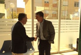 El conseller Climent recibe el IBIAE Magazine