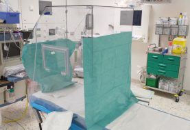 METACRIL SISTEM desarrolla un protector de metacrilato para intubar enfermos con coronavirus