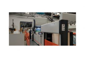 CARTONAJES TORRALBA adquiere una máquina laminadora inteligente de alta velocidad