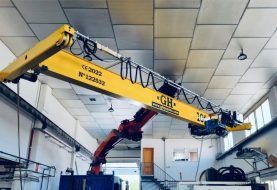 BERZOSA MOLDES DE INYECCIÓN incorpora un puente grúa de 10t