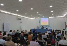 Más de 50 representantes de empresas del sector  asisten a la jornada del  ‘Nuevo impuesto al plástico'