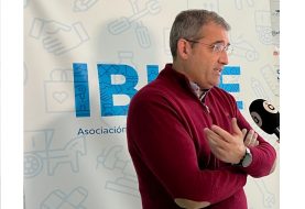 IBIAE y SARABIA PLASTICS destacan en À Punt las consecuencias del impuesto al plástico para empresas y consumidores