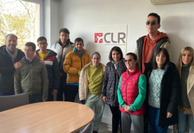 CLR recibe a alumnos de gestión de almacén del CPEE Sanchís Banús para mostrar su modelo logístico