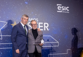 ACTIU recibe el Premio Aster a la Trayectoria Empresarial en reconocimiento a la visión y liderazgo de Vicente Berbegal