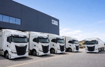 TRANSCOLAU amplía su cobertura logística a toda la Península con la incorporación de cinco nuevos vehículos