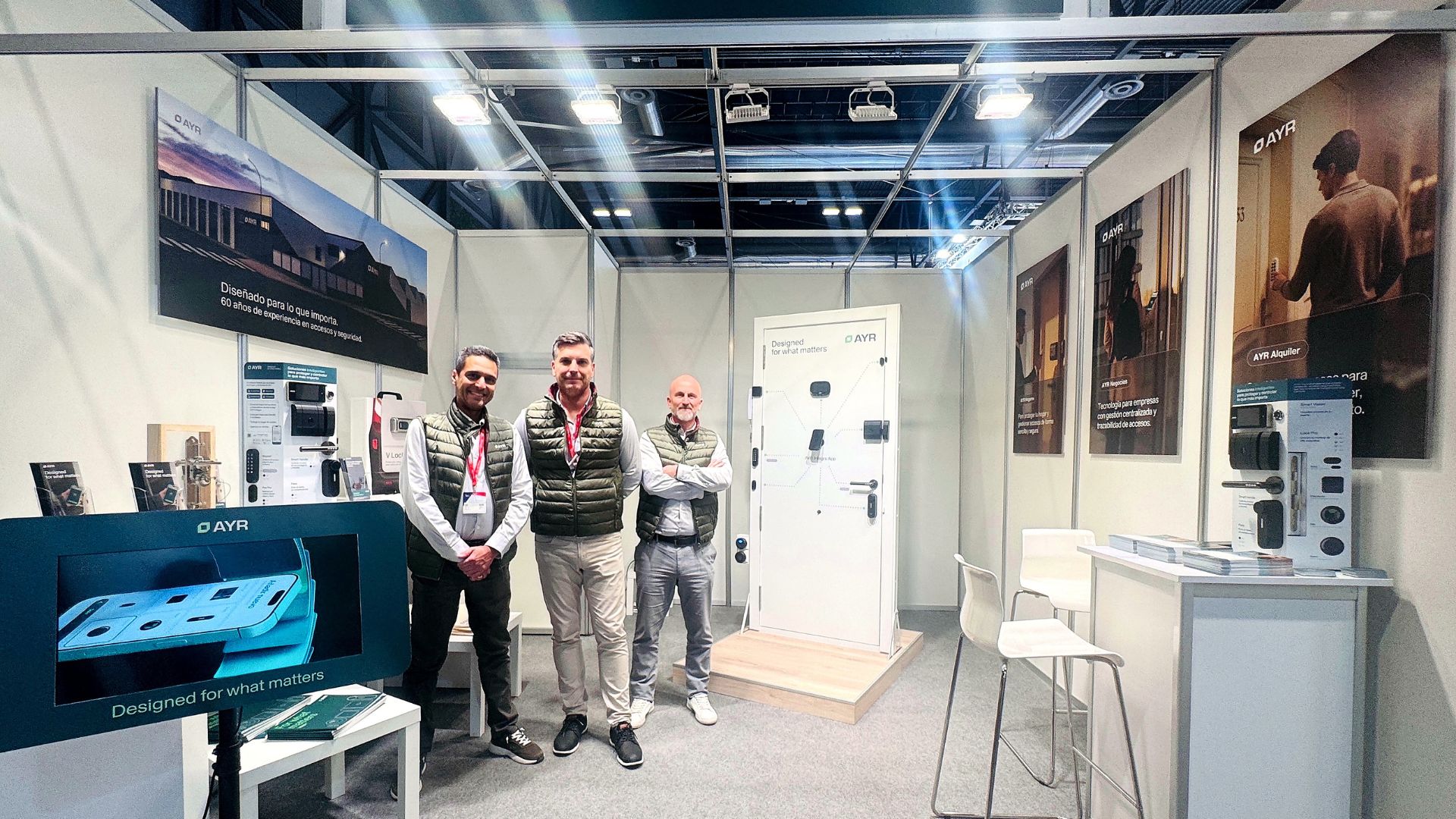 AYR presenta su ecosistema de acceso inteligente AYR Integra en SICUR 2026