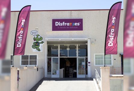 DISFRAZZES, finalista en los Ecommerce Awards España por su estrategia internacional