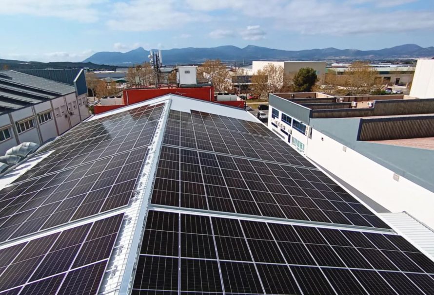 INYECTADOS NEILA apuesta por el autoconsumo fotovoltaico para impulsar la eficiencia energética de su producción